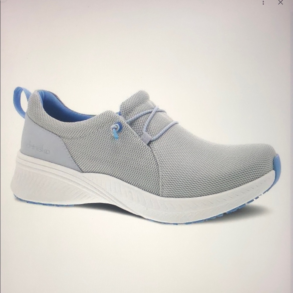 Dansko Marlee Women’s Light Grey Mesh Sneakers Size 40 Anti-slip Comfort
